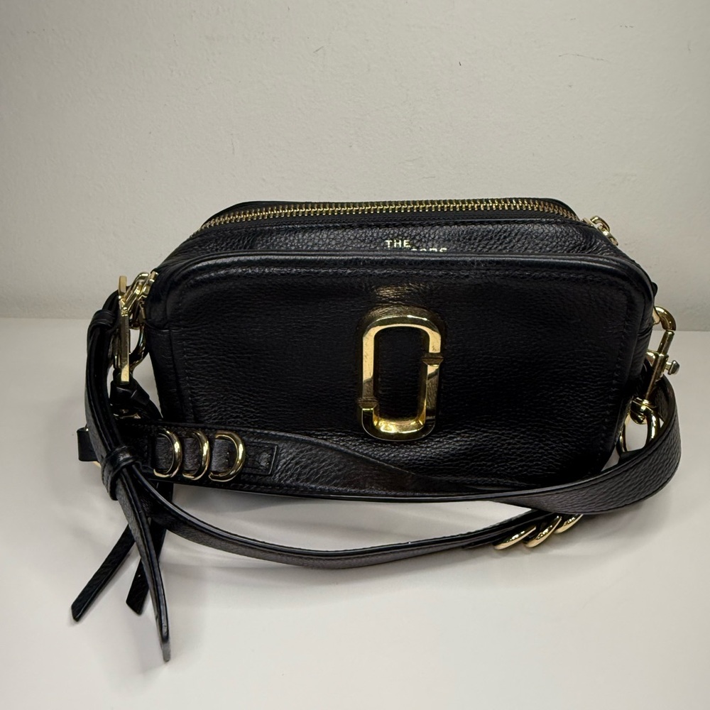 Marc Jacobs Softshot 21 Double Zip Leather Crossbody Bag